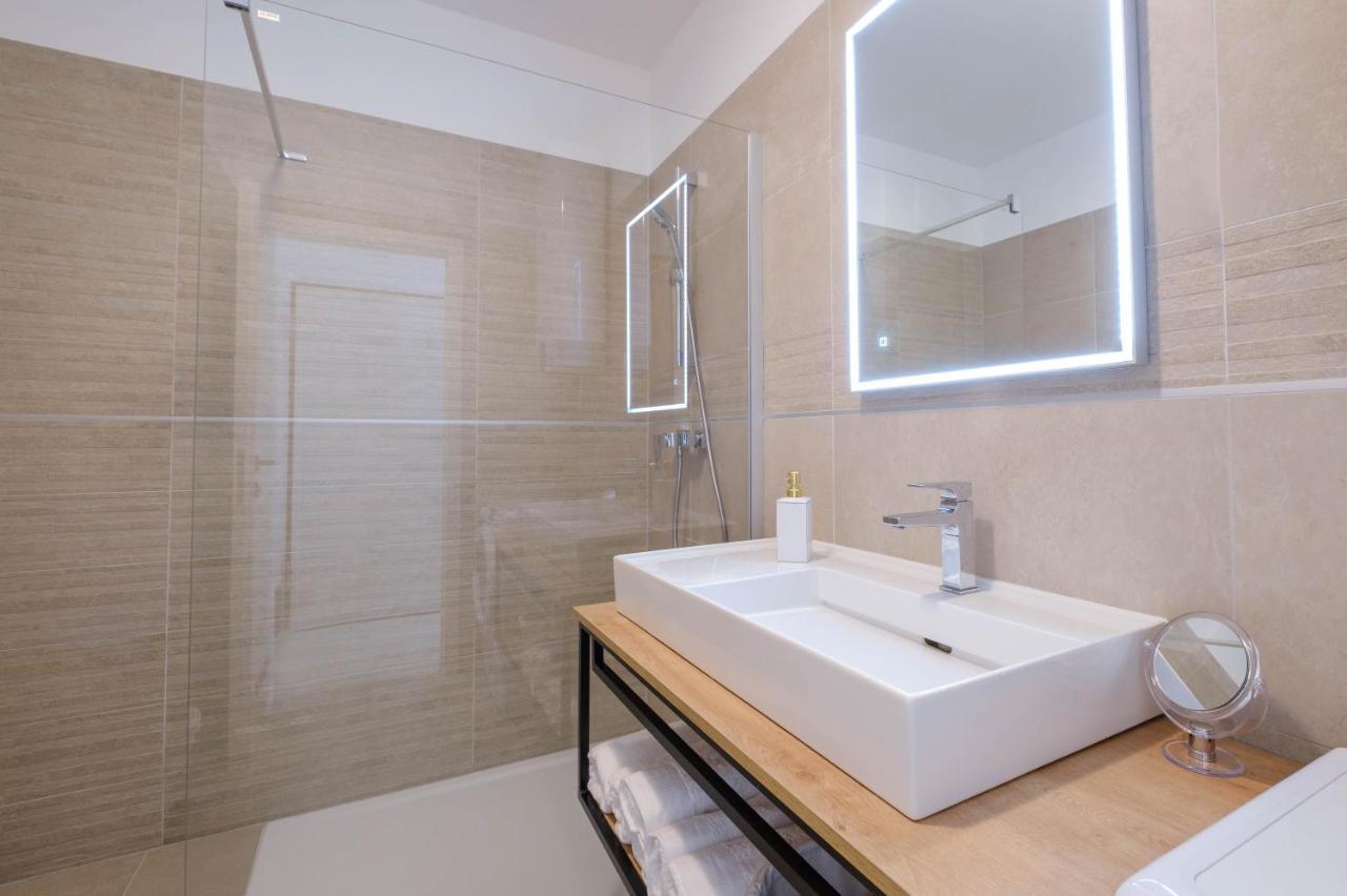 Mb Luxury Apartments Задар Экстерьер фото